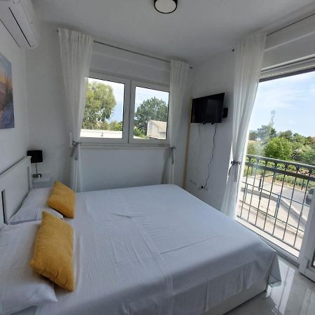 Ferienhaus Maestral - Kastel Kambelovac Kaštela المظهر الخارجي الصورة
