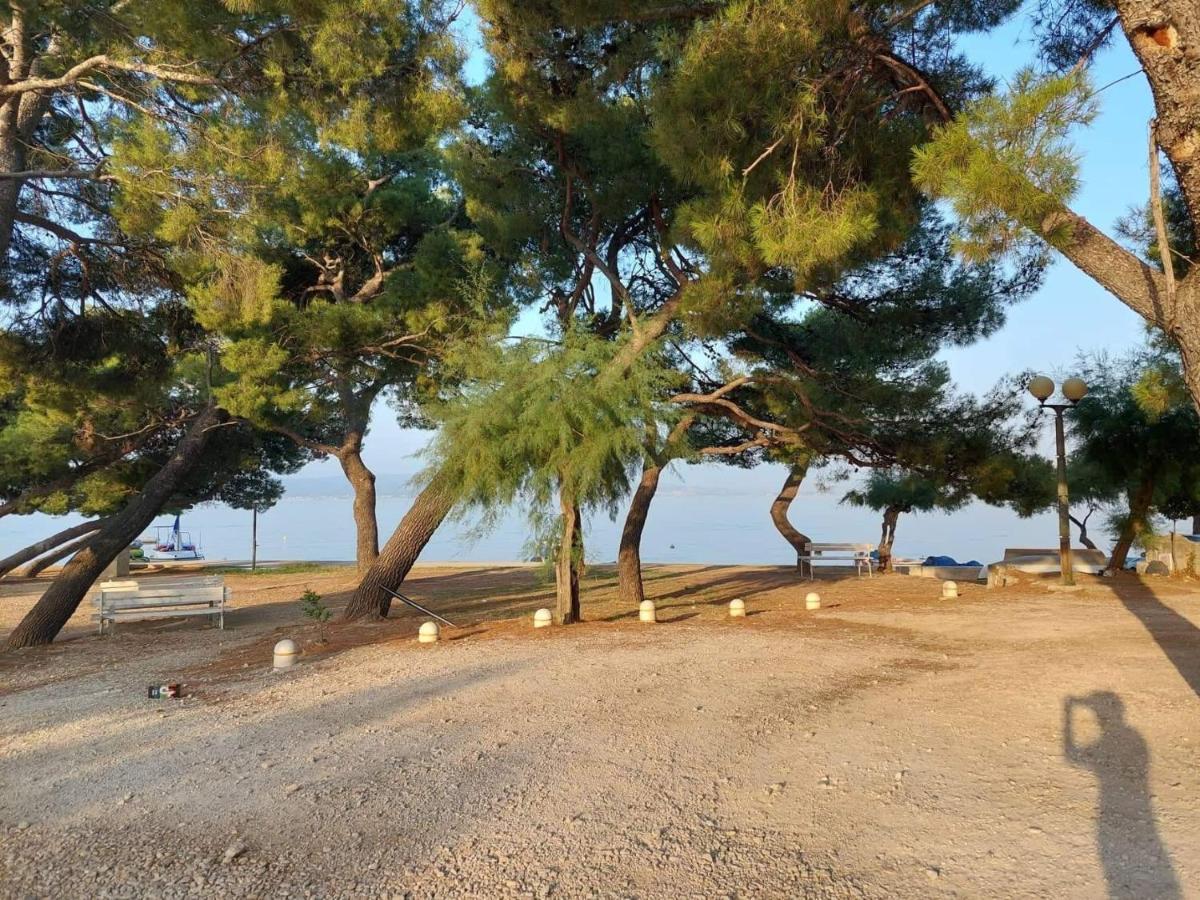 Ferienhaus Maestral - Kastel Kambelovac Kaštela المظهر الخارجي الصورة